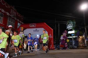 BIB: 4369
                            <button type="button" onclick="openModal(26225775)" class="btn btn-primary btn-sm float-right btn-popup" data-toggle="modal" data-target=".modal-high-quality">
                        <i class="fas fa-shopping-cart"></i> Add to Cart
                    </button>
                                            <button type="button" onclick="isThisMe(26225775, true)" class="btn btn-success btn-sm float-right btn-popup btn-isme hidden" data-toggle="tooltip" data-placement="bottom" title="นี่คือรูปของคุณใช่ไหม คลิกที่นี่เพื่อเอาเข้าอัลบั้ม">
                        <i class="fas fa-plus"></i> Add to album
                    </button>
                    <button type="button" onclick="isThisMe(26225775, false)" class="btn btn-warning btn-sm float-right btn-popup btn-isnotme hidden">
                        <i class="fas fa-ban"></i> Remove from album
                    </button>